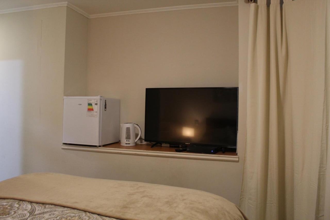 Habitac Privada Bed N Bkf Patagonia Norte - Puerto Varas Homestay - Bnb Plus Buitenkant foto